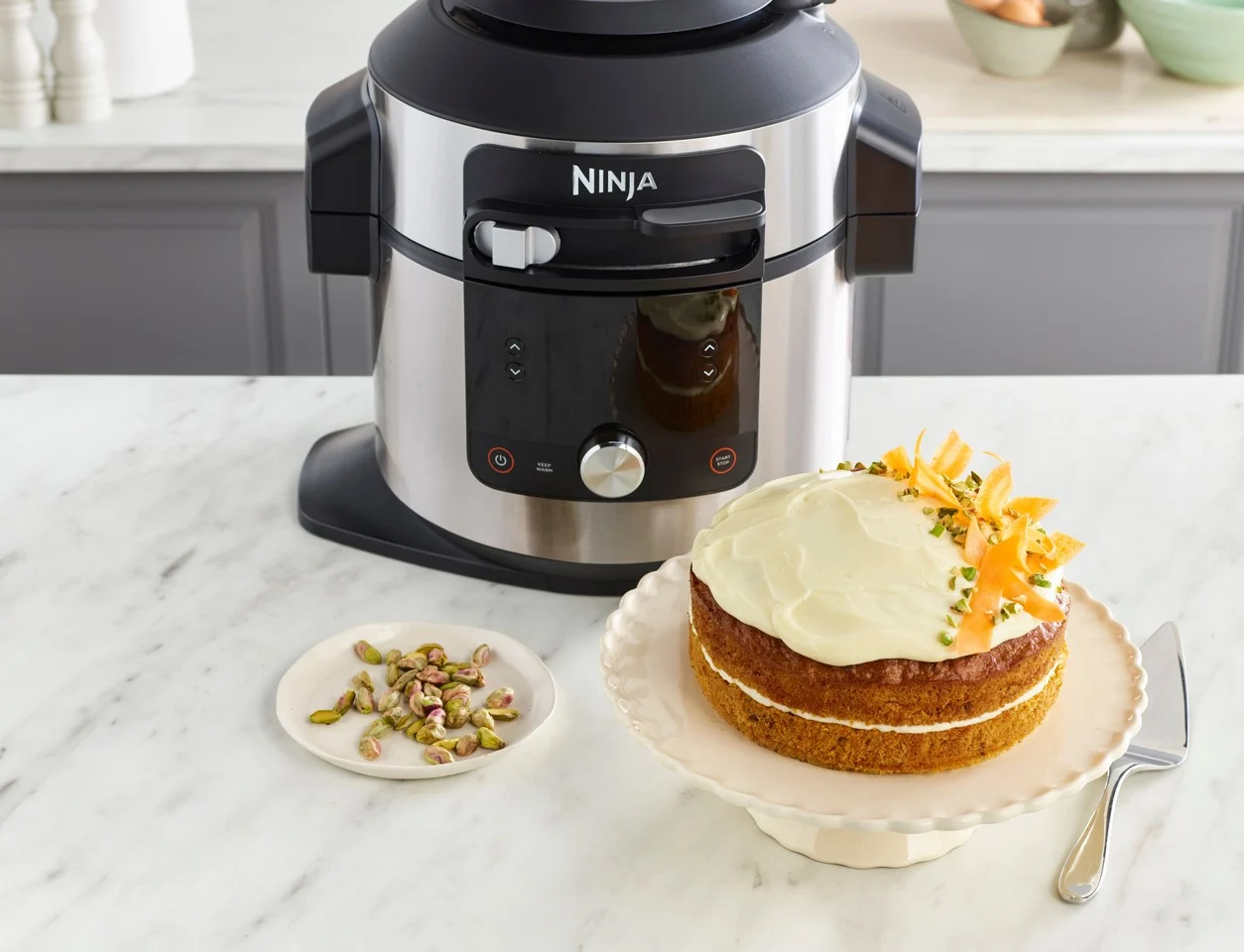 Ninja Foodi 12-in-1 SmartLid Multi Cooker OL650EU