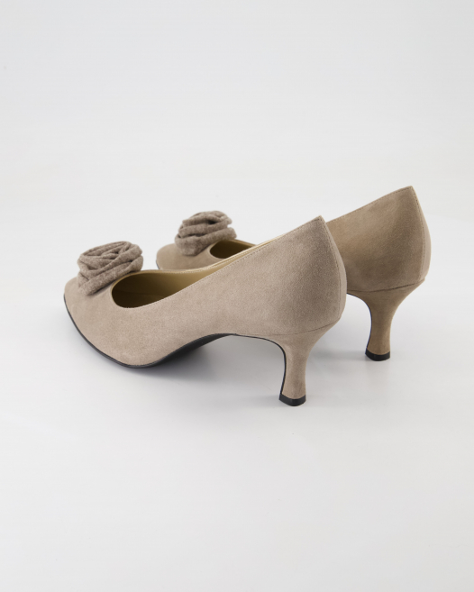 Dirndl & Bua 1990-06 Pumps in Beige