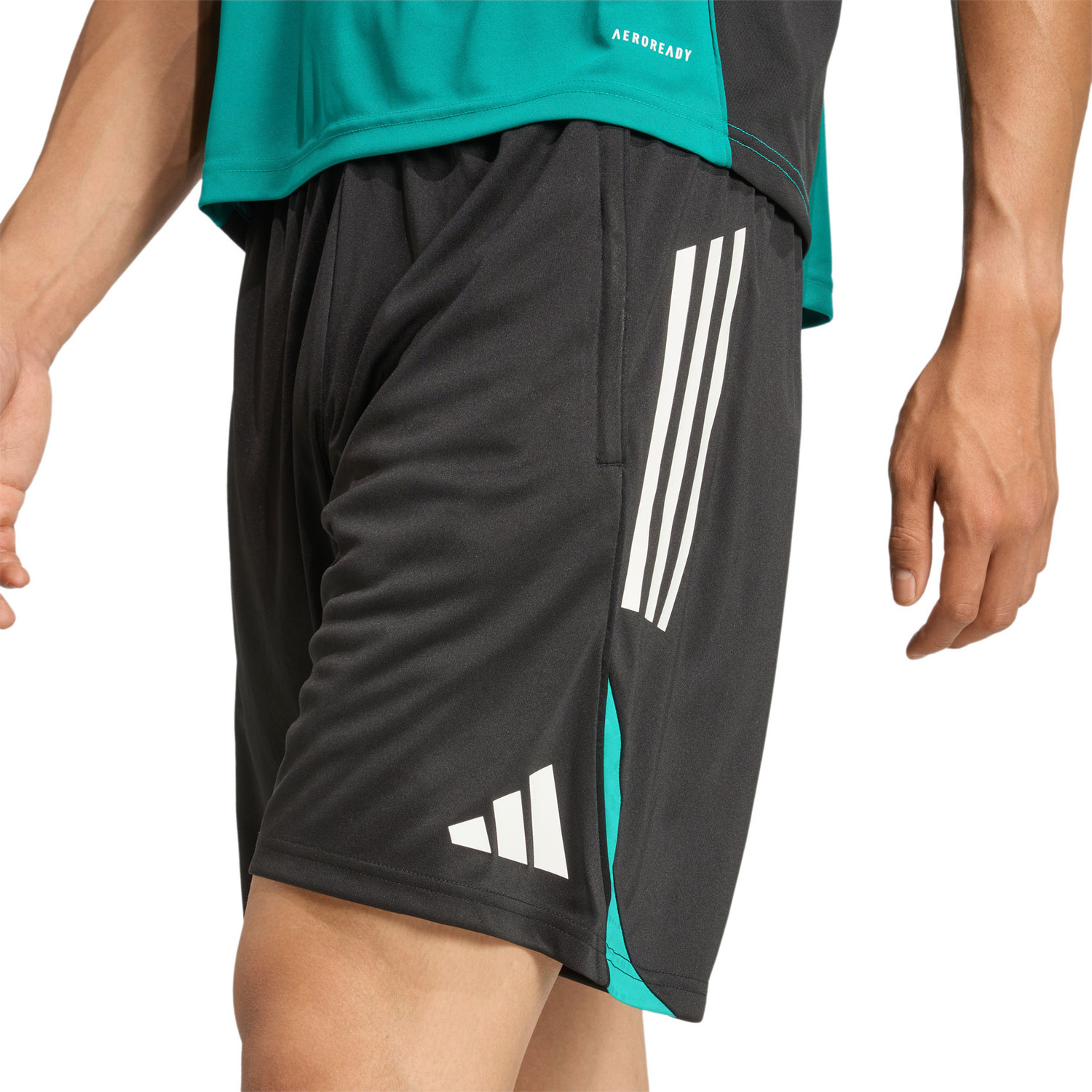 adidas Liverpool Training Short 2025/2026