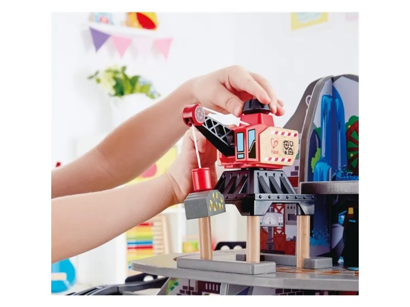 Hape Mighty Mountain Mine