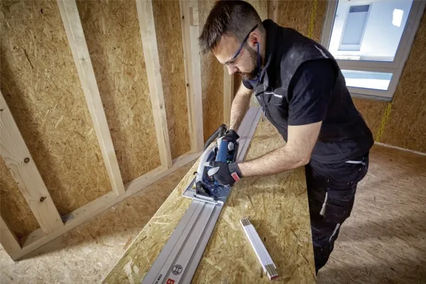 Bosch AKKURUNDSAV GKS 18V-68GC HMI SOLO L-BOXX - SOLO