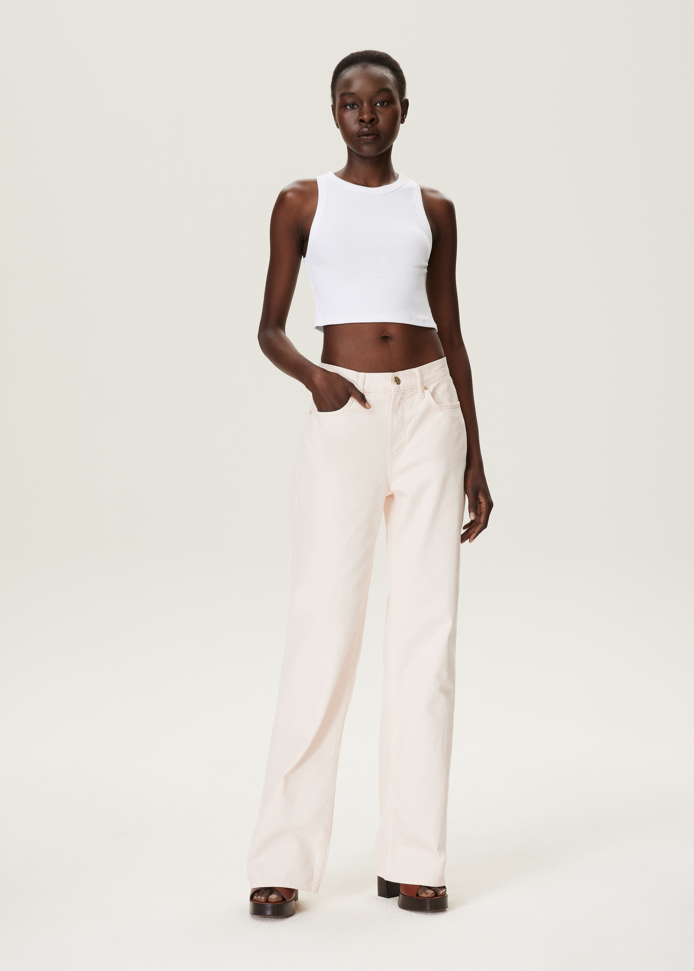 TESS - Mid rise straight leg jeans