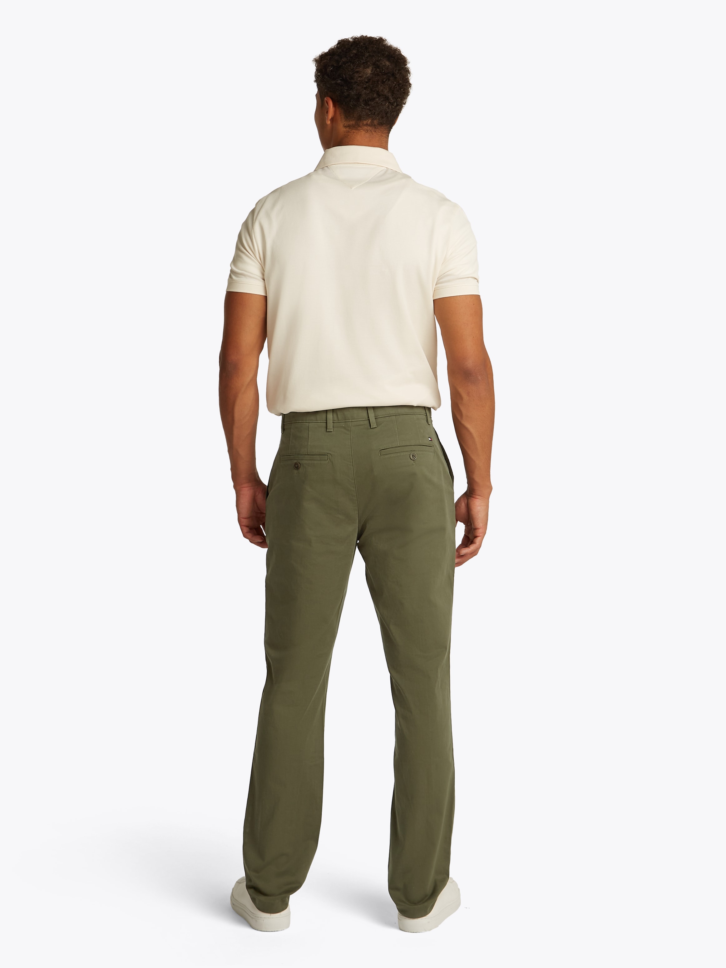 Tommy Hilfiger Chinohose »DENTON CHINO SATIN«  mit Gesässtaschen mit Knopf, Logostickerei