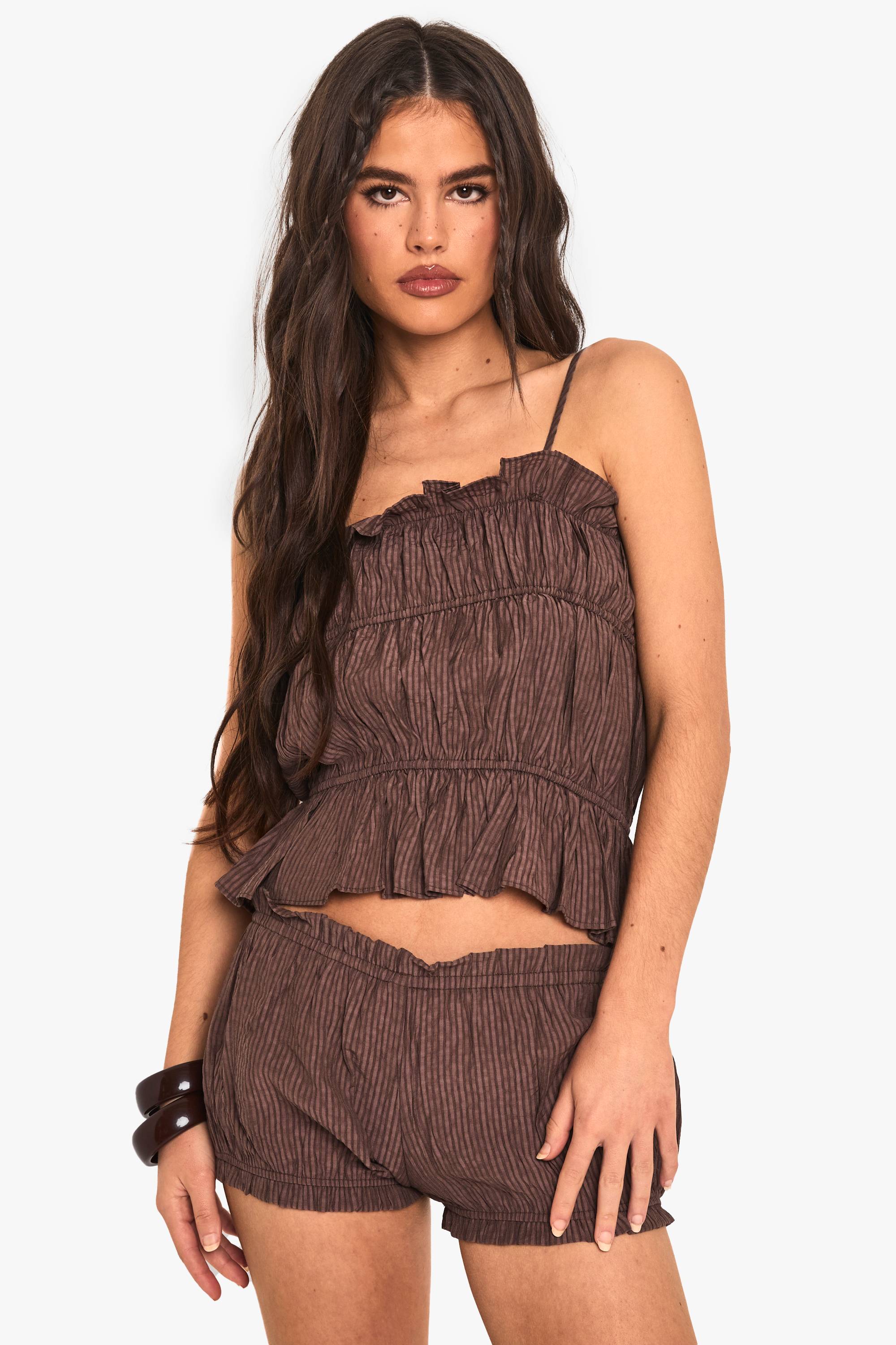 boohoo Camis à volants texturés à rayures