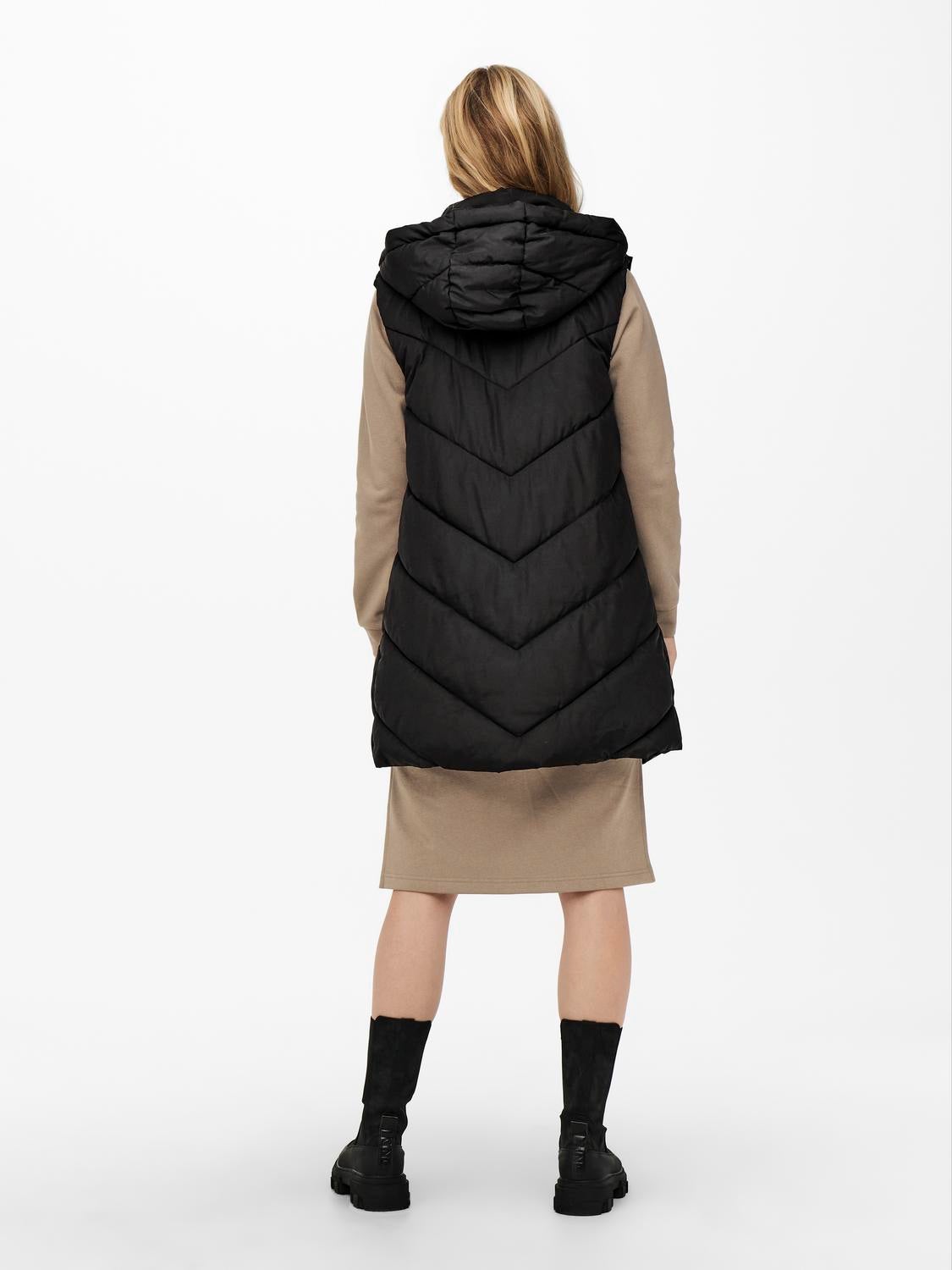 JDYSKYLAR Daunenweste Black