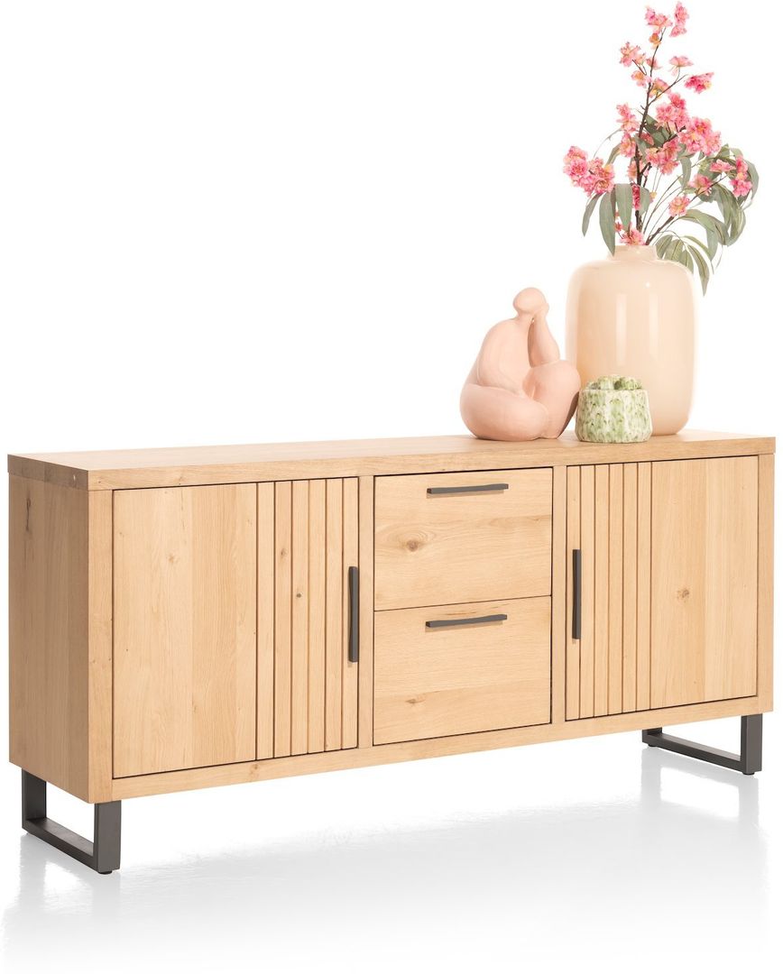 Henders en Hazel Pavie Dressoir