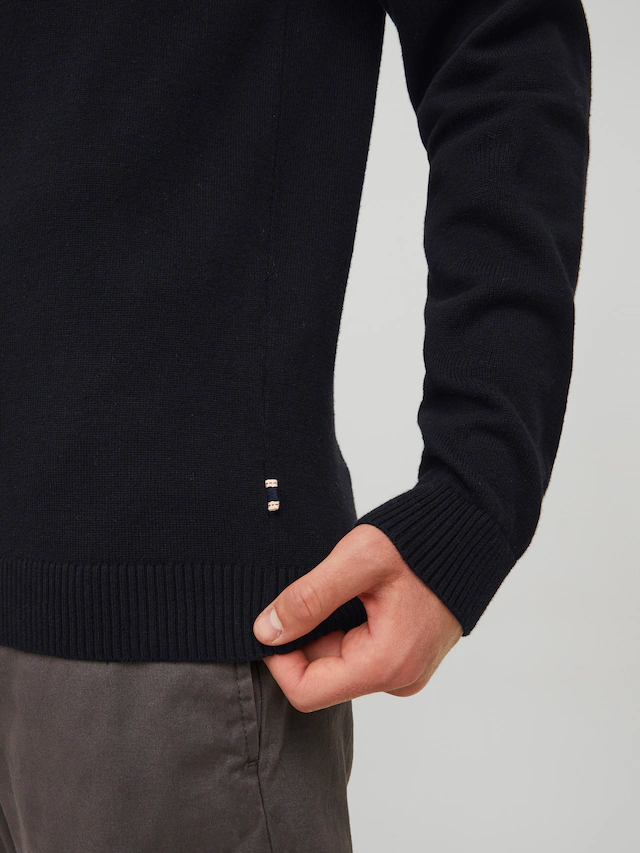 Jack & Jones V-Ausschnitt-Pullover »JJEBASIC mit V-Ausschnitt, ideal für Herbst und Alltag«, unifarben, modisch, slim fit, Baumwolle, V-Ausschnitt