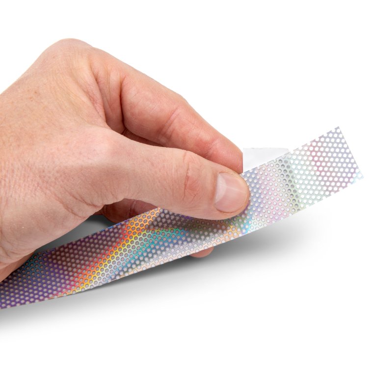 Holografisches Klebeband perforiert
