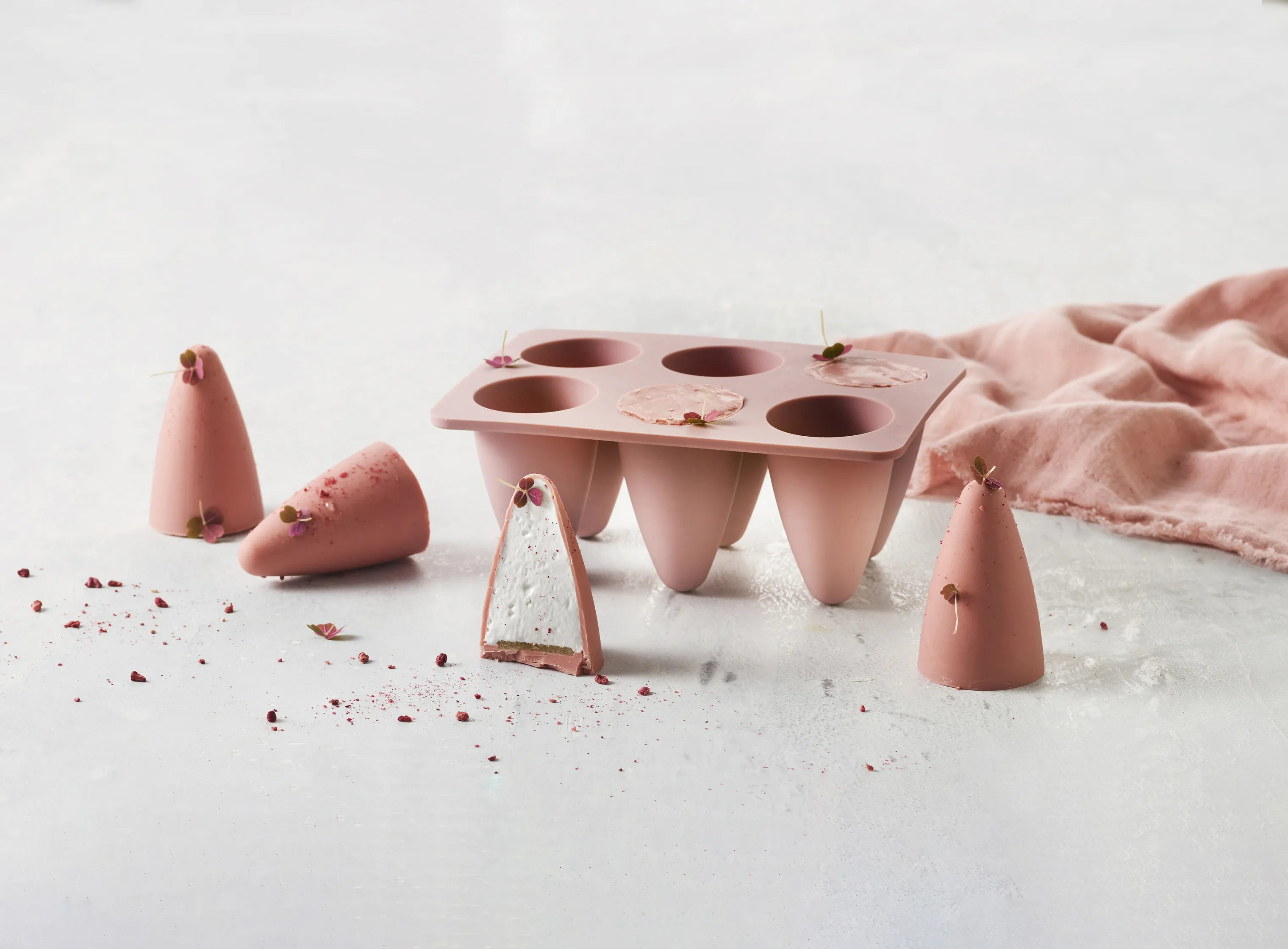 by Ditte Julie Flødebolleform