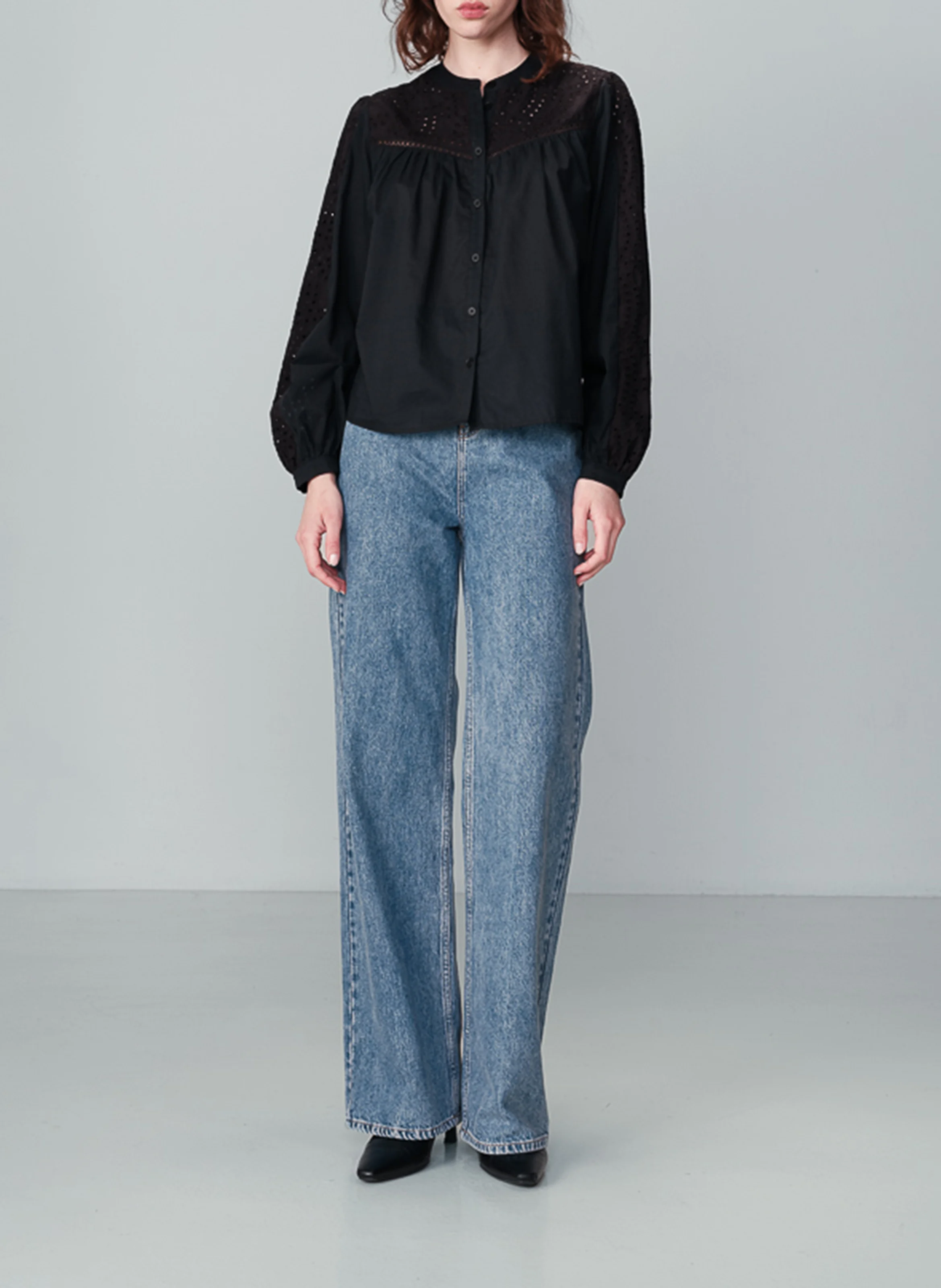 NOLISA - Chemise broderies anglaises en coton| Noir