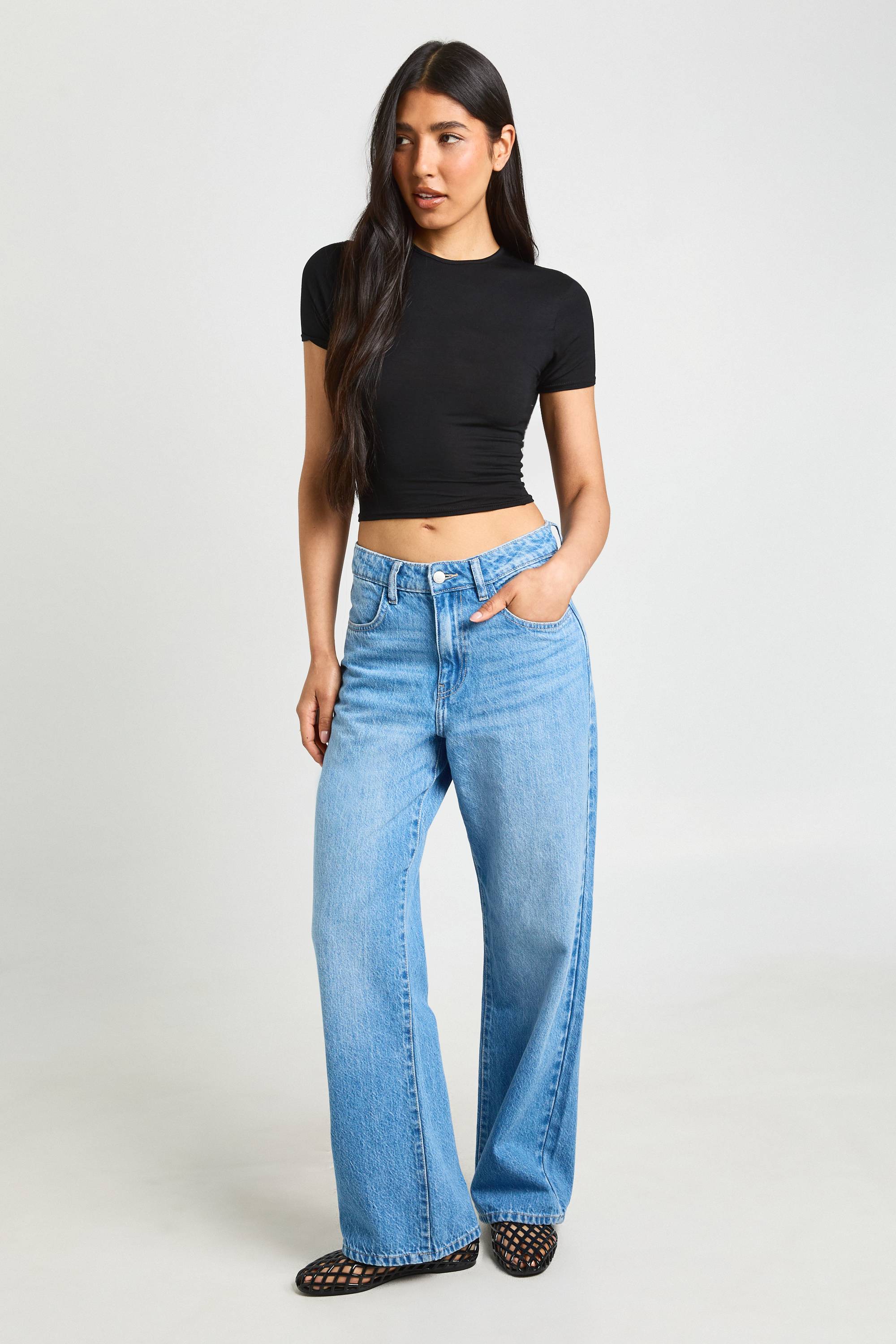 boohoo Top Court Basique À Manches Courtes Et Col Rond Pour Grande Taille