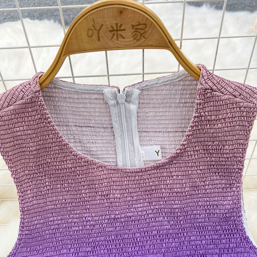 Yearnin - Maxi-tankjurk met ronde hals en regenboogkleurige gradiënt