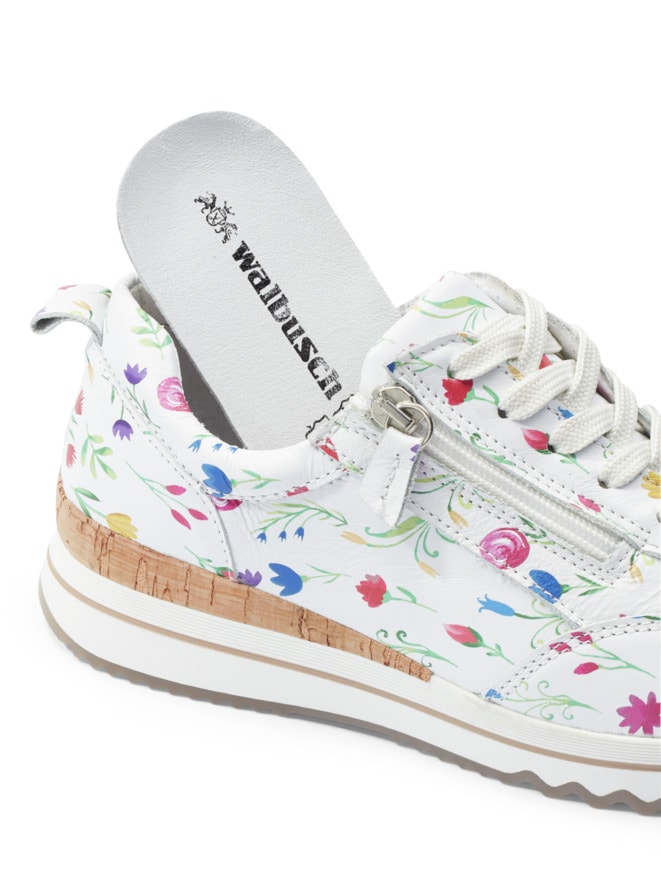 Dynamic-Sneaker