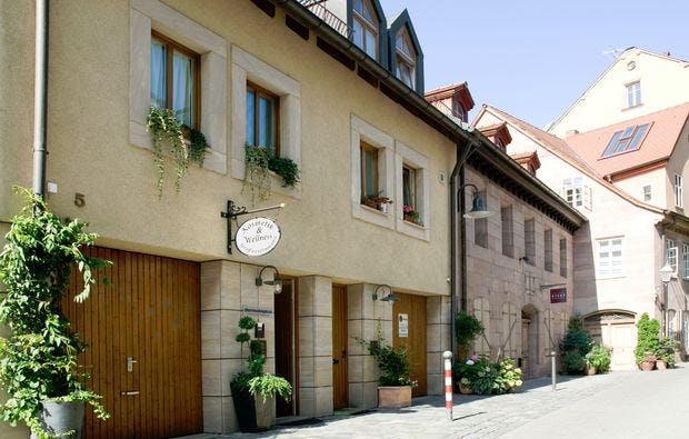 Aromaölmassage in Nürnberg mit individuellem Öl