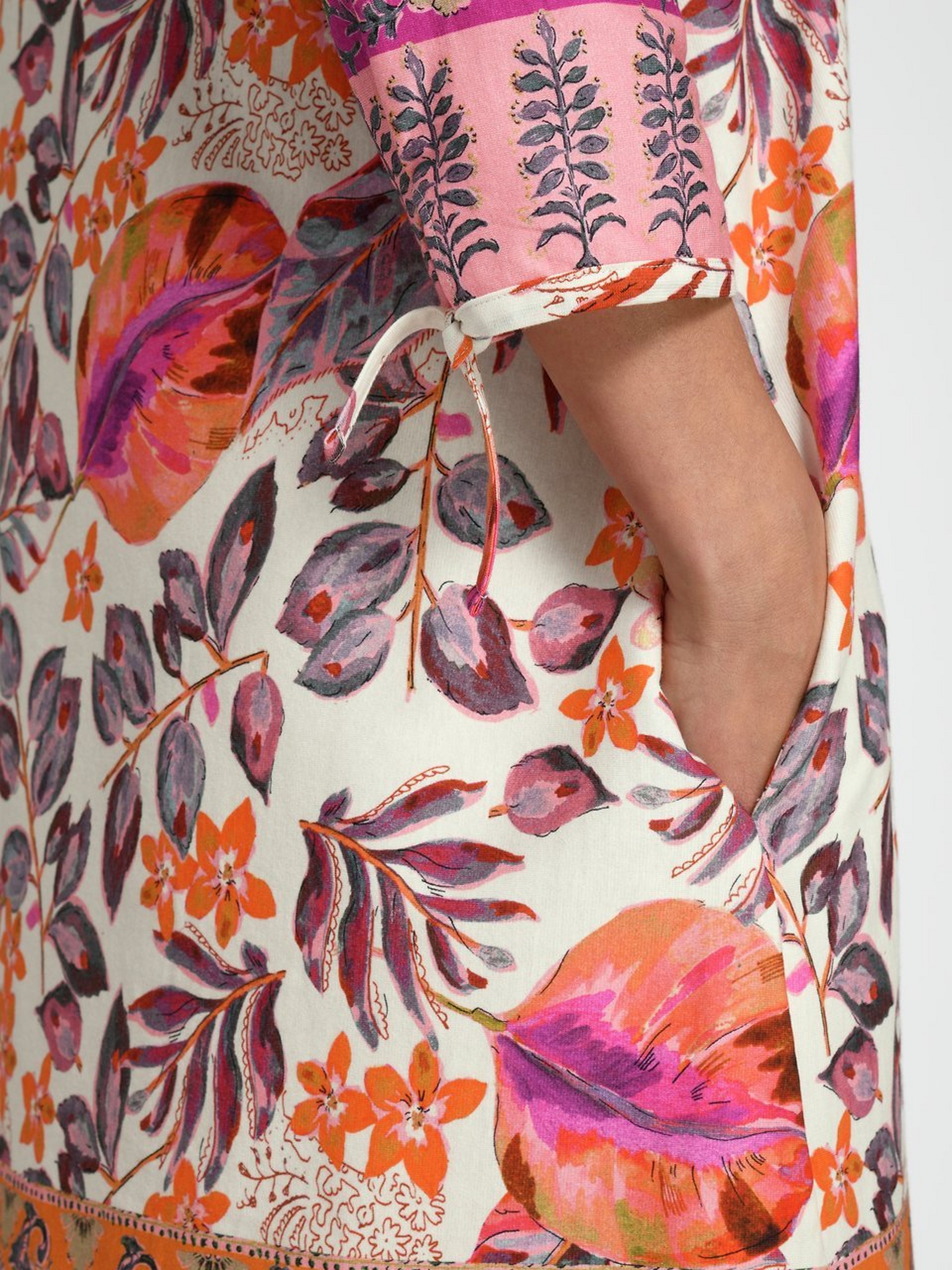 Jerseykleid mit 3/4-Arm