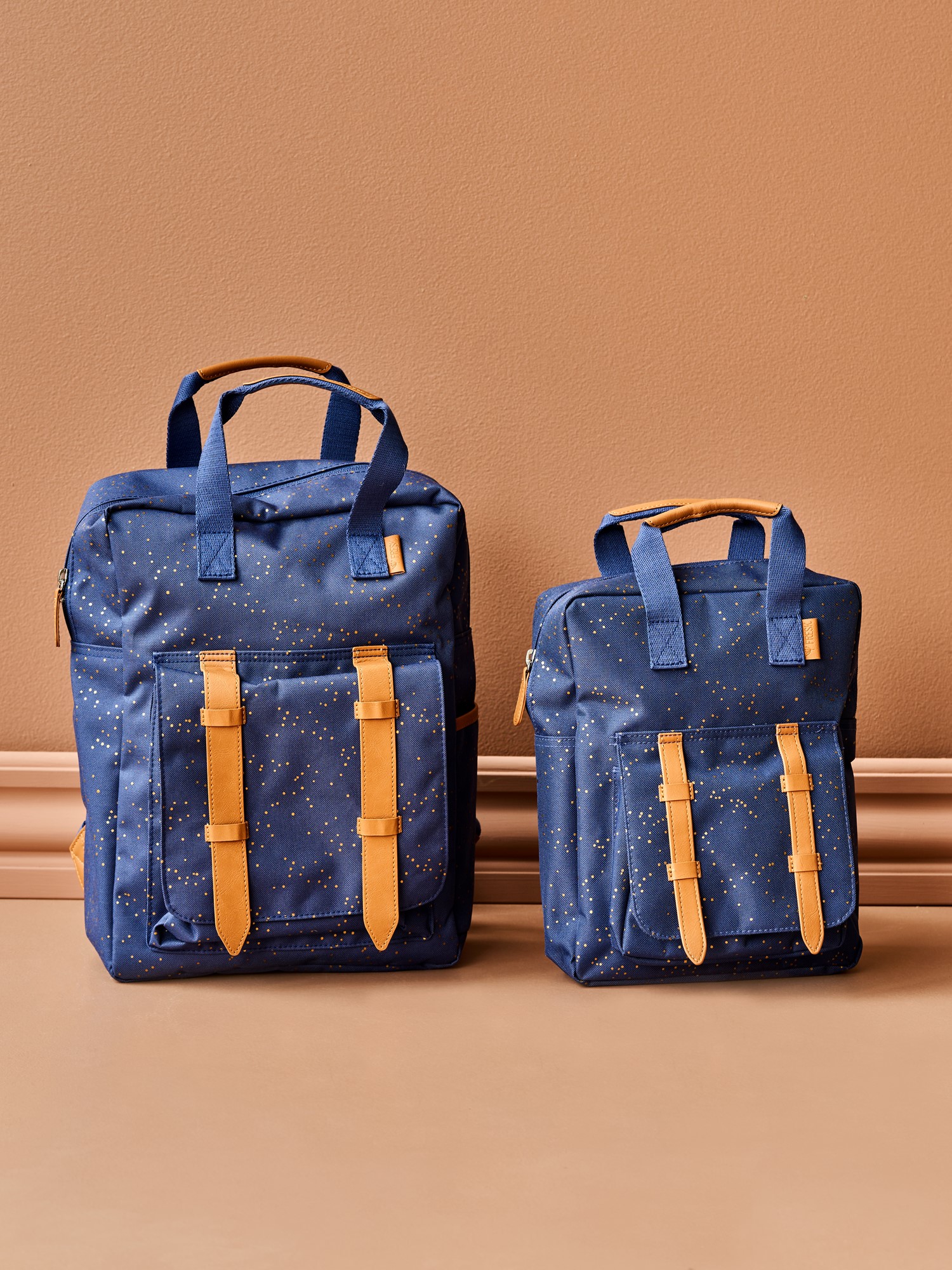 Rygsæk small | 28 x 21 x 8 cm. | Dark Blue | Fresk