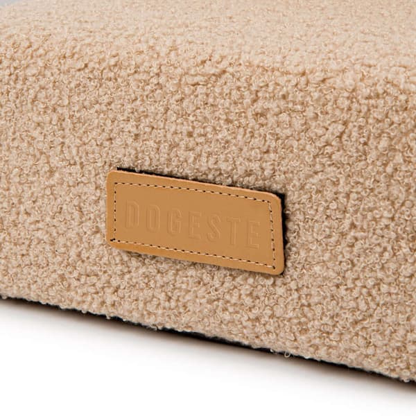 Hunde/katttrapp 3 trinn - mørk beige lam