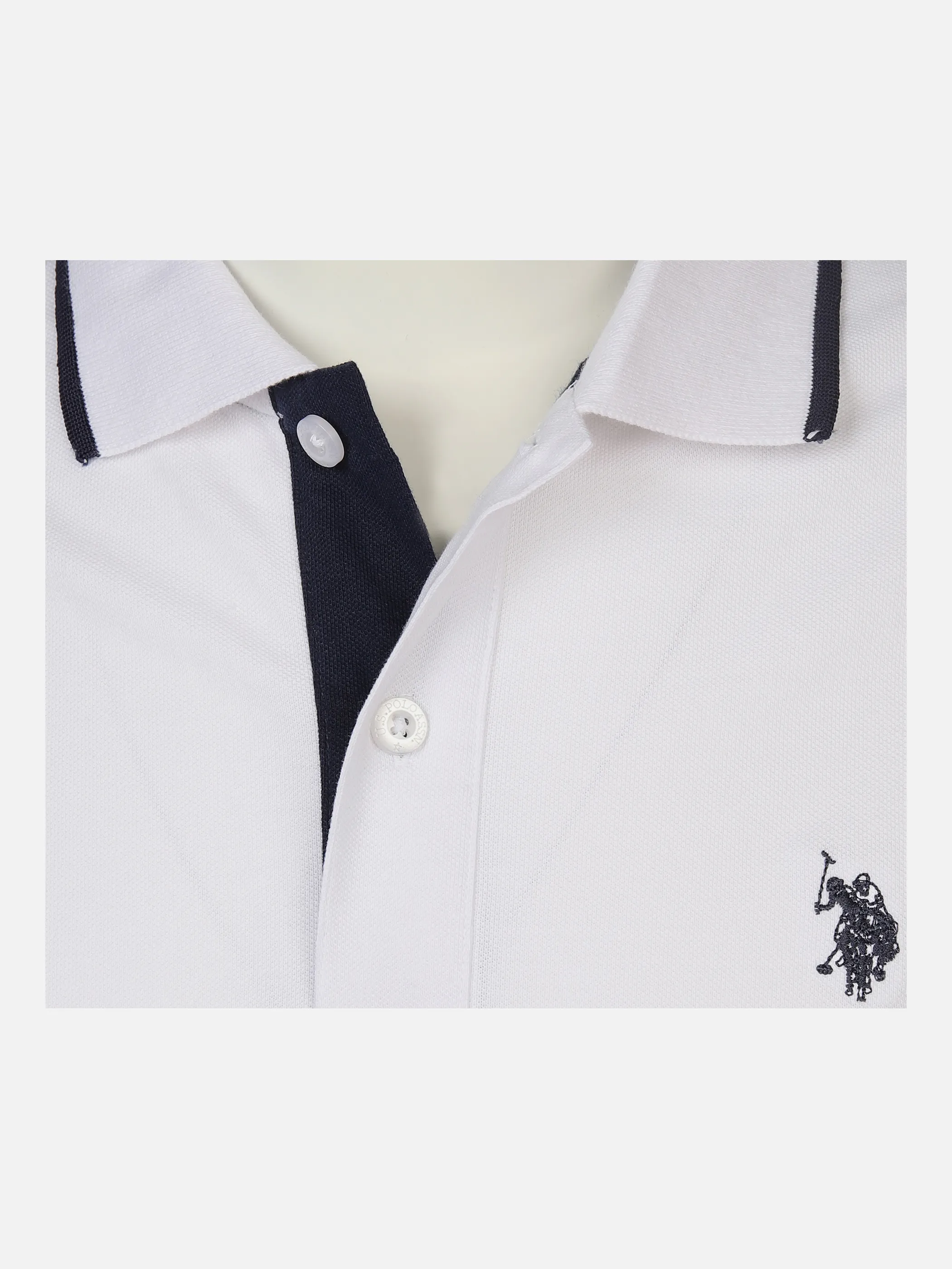 Herren Poloshirt mit Stickerei