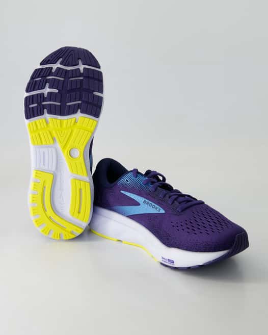 Brooks Ghost Sportschuhe in Lila