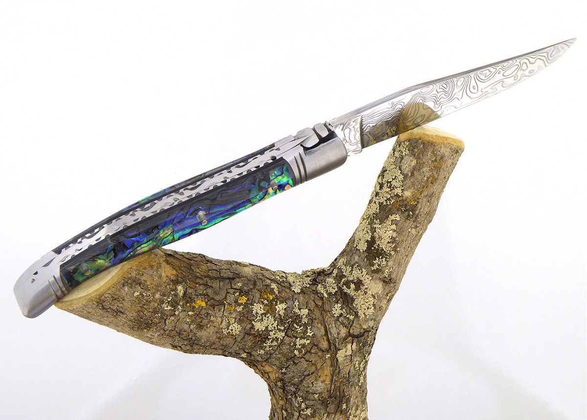 VENDU - Couteau Laguiole avec un manche en Manche en Abalone