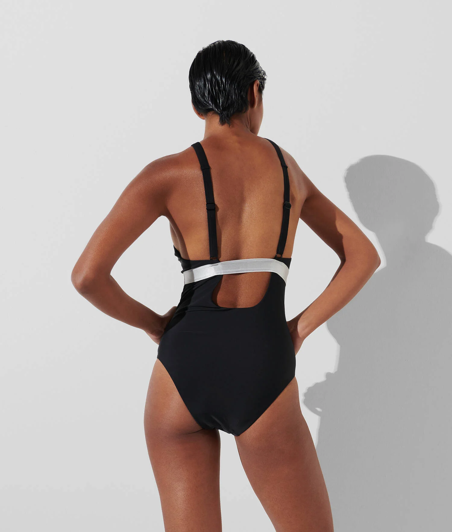 MAILLOT DE BAIN UNE PIÈCE À COL HALTER AVEC LOGO KARL