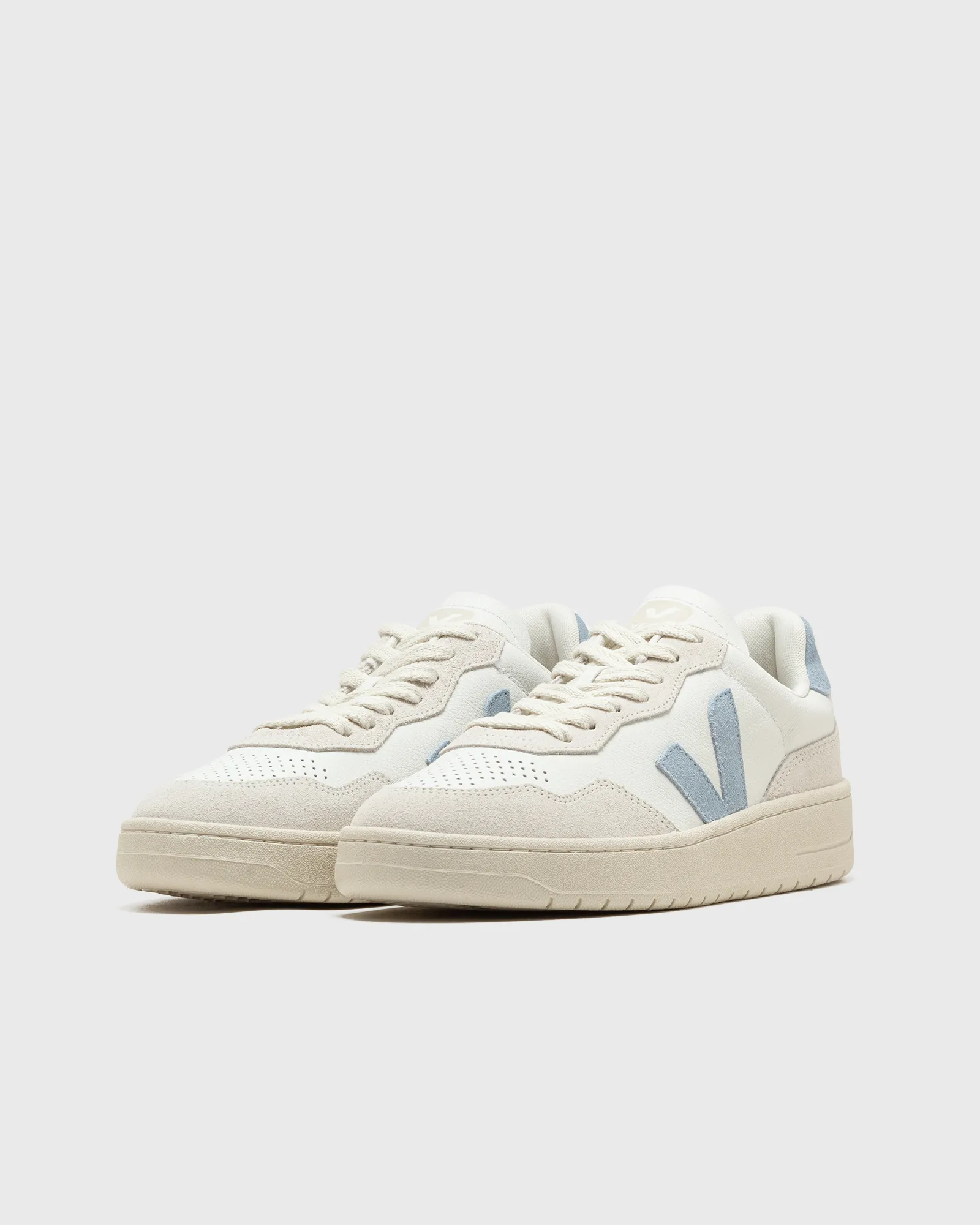 Veja V-90 O.T. LEATH