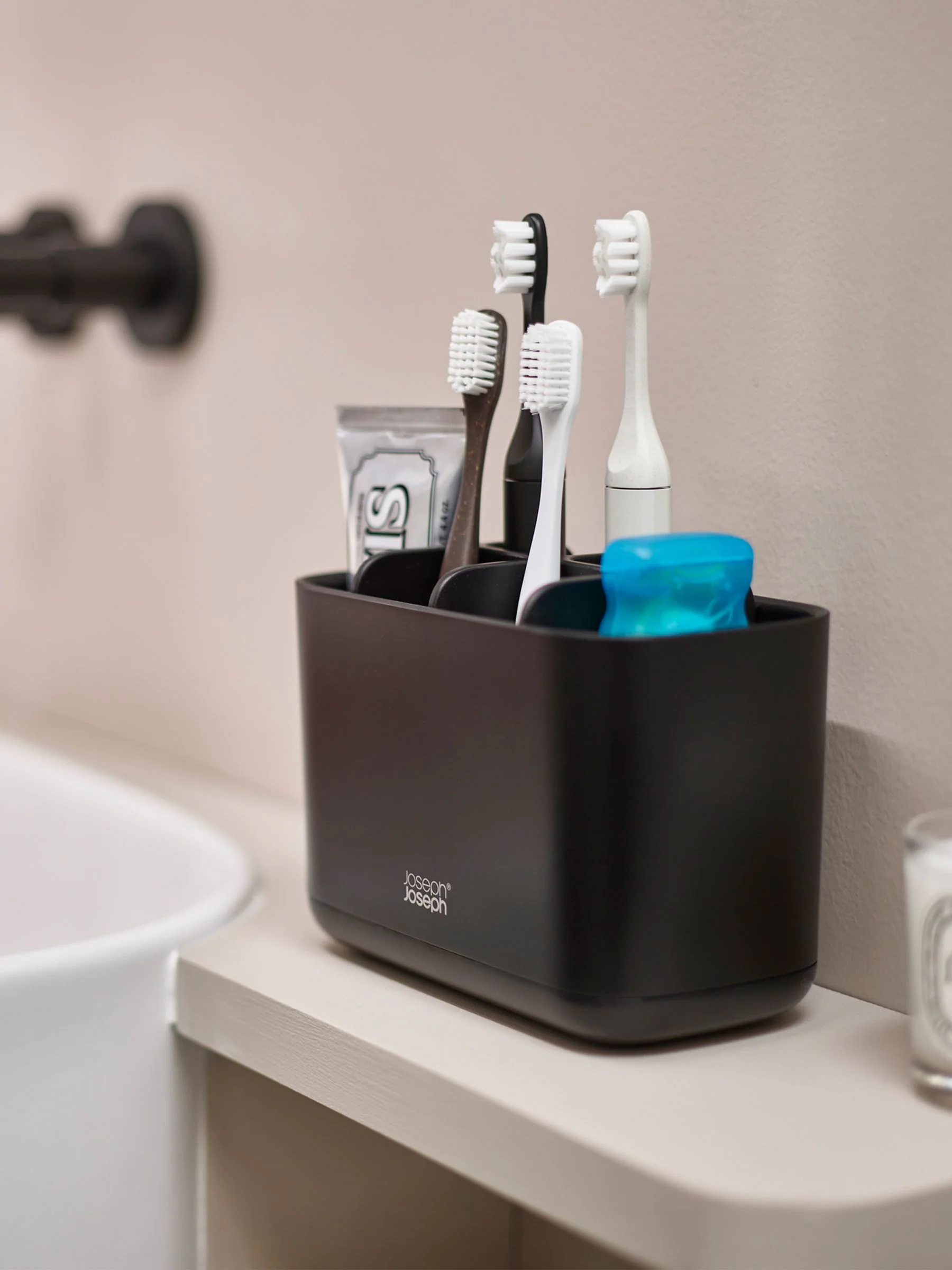 Joseph Joseph Large Toothbrush Caddy