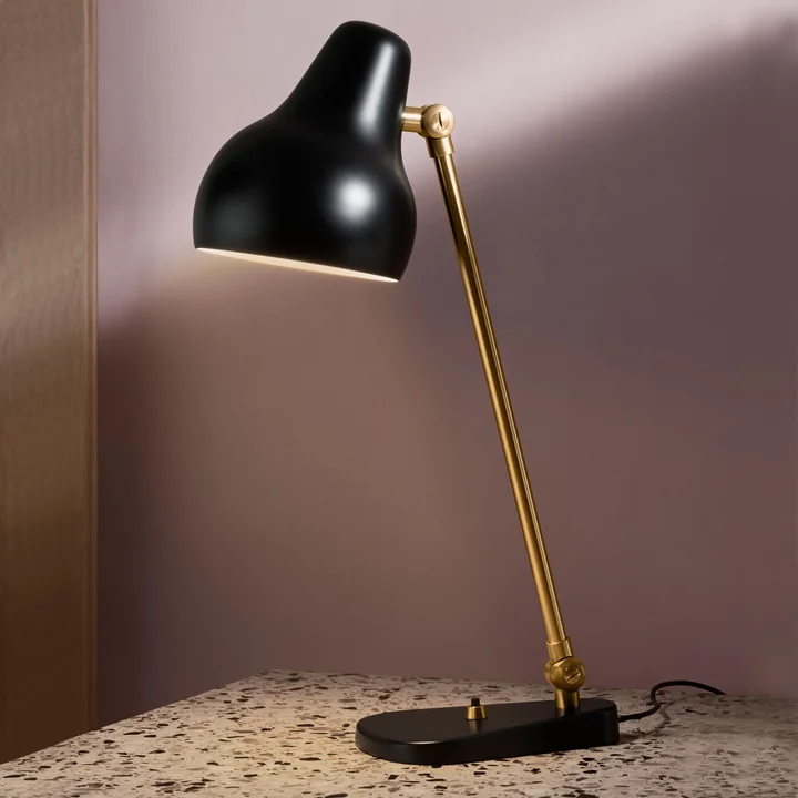 Louis Poulsen - VL38 LED Stehleuchte, Messing / weiss