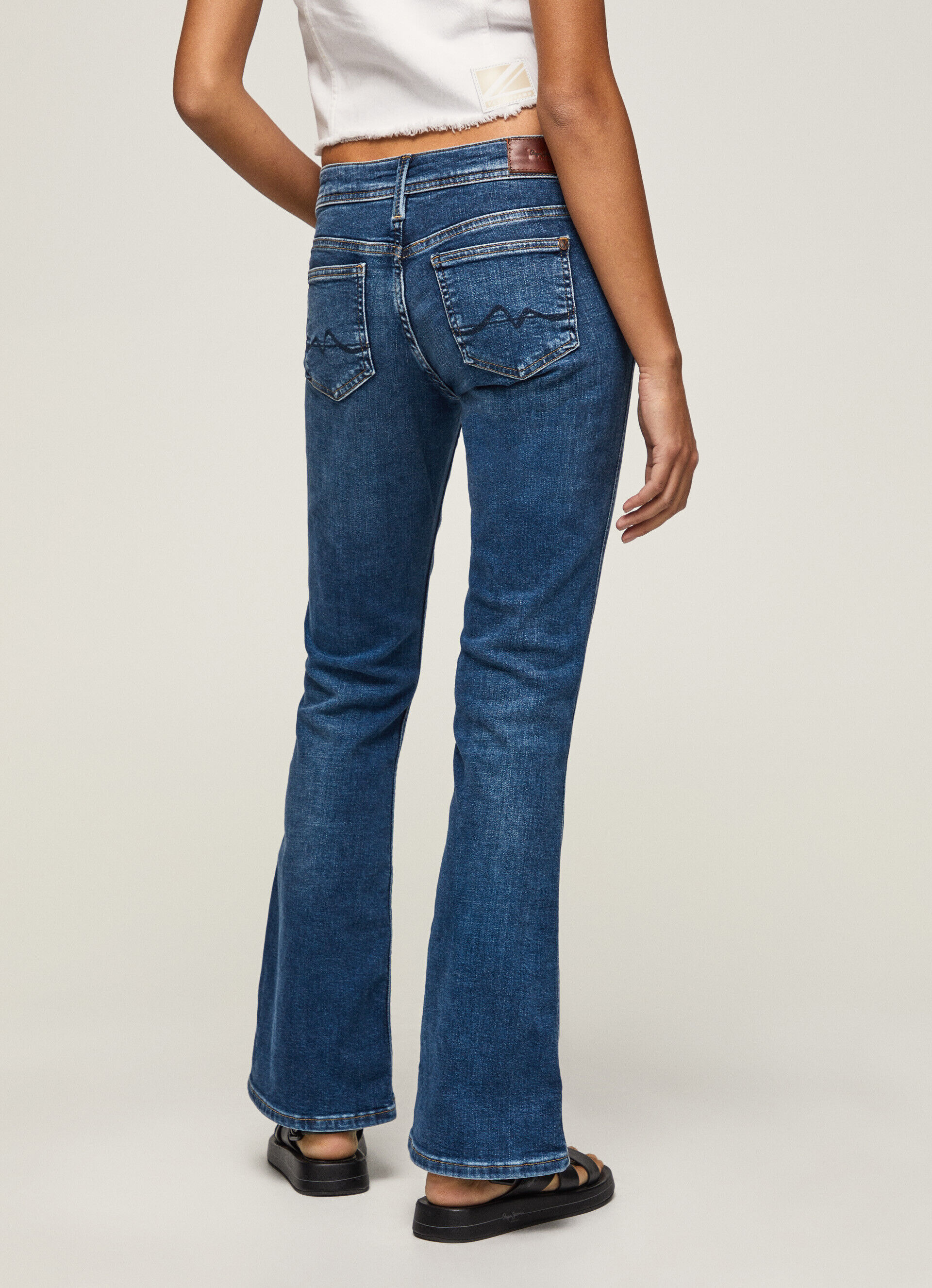Calça jeans Pimlico, corte regular e cintura média - jeans