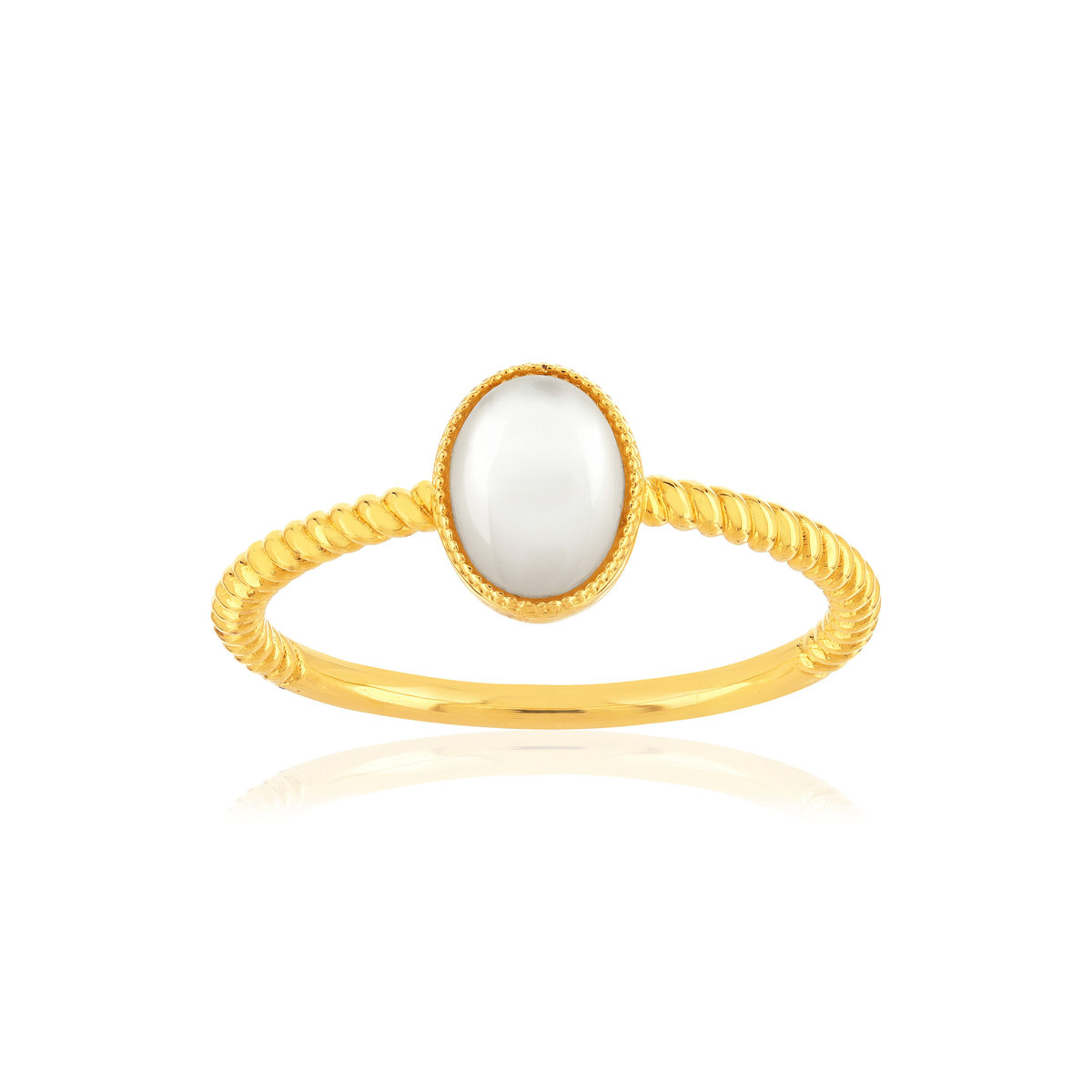 Bague plaqué or et nacre blanche