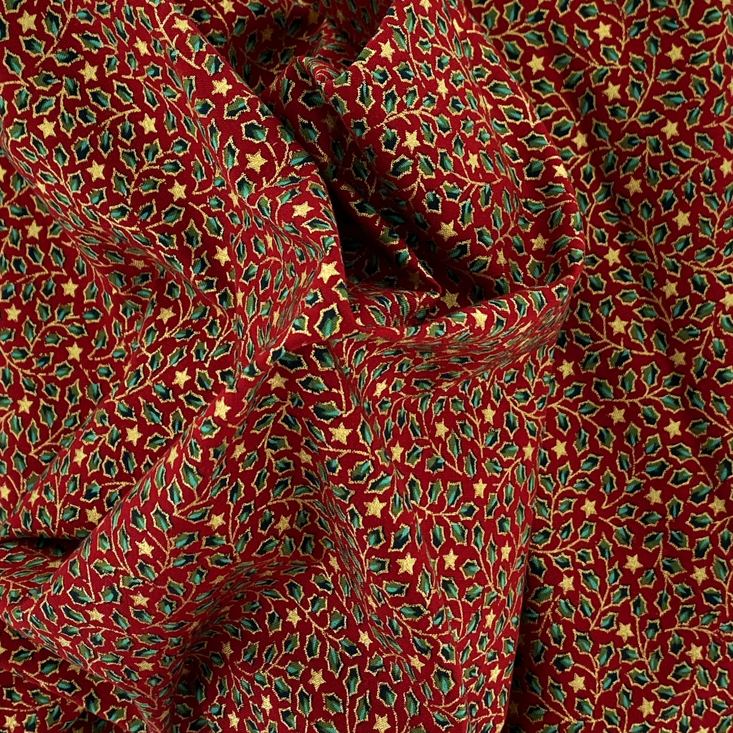 Tissu Coton Au Mètre Houx Rouge Doré Ex1108