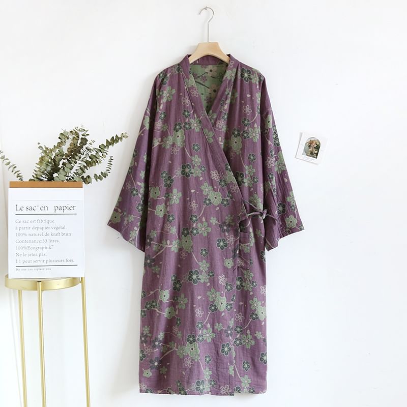 Somnus - Pyjamajas met V-hals en bloemenprint en gestrikte voorkant