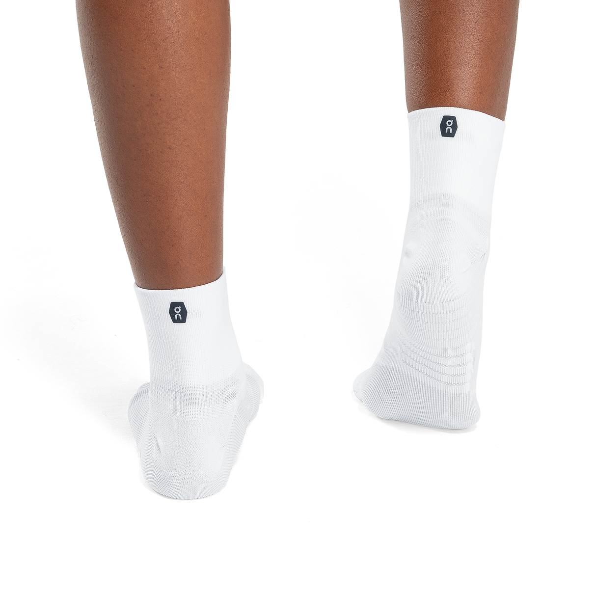 On<br>Performance Mid Sock W