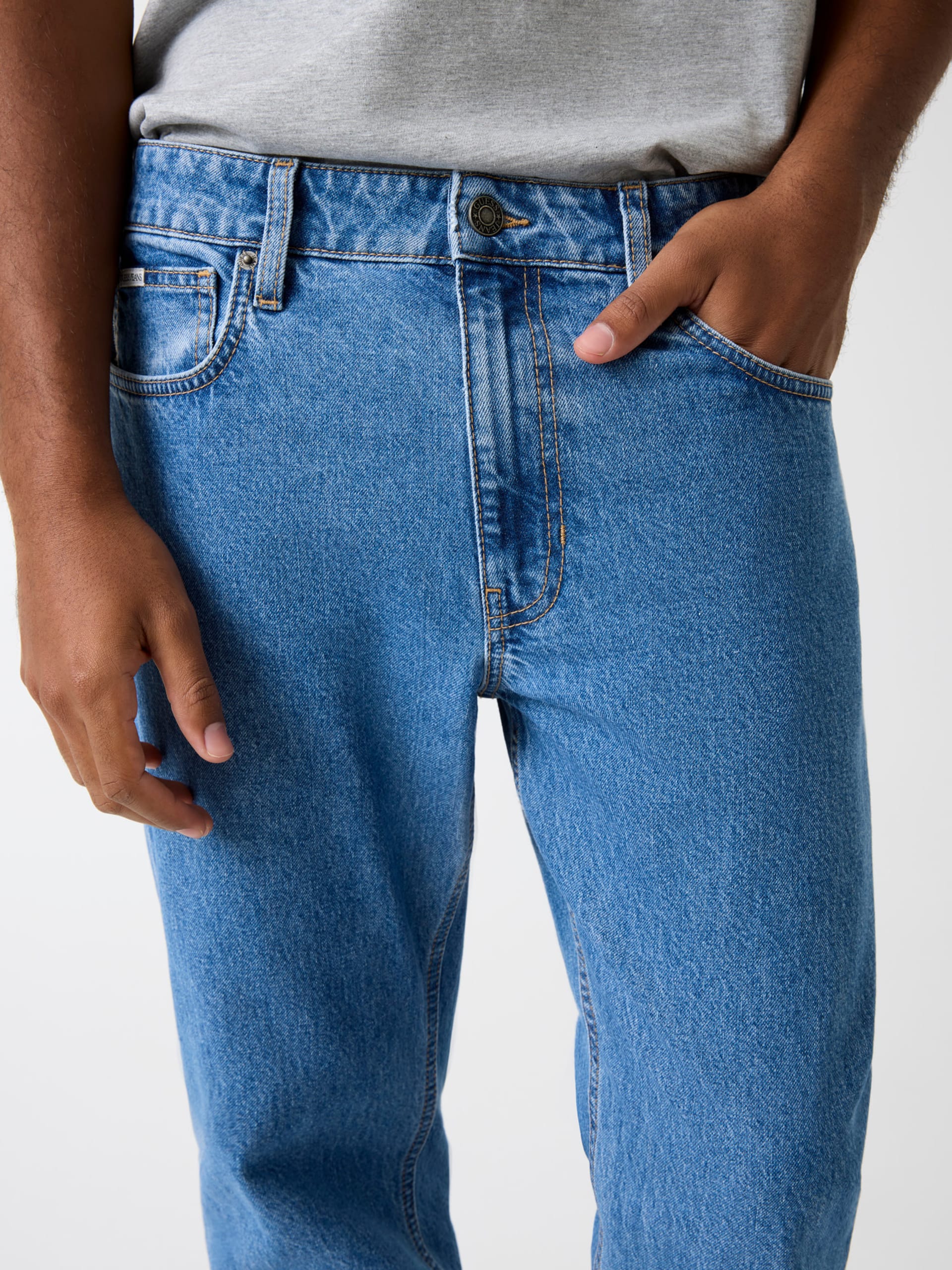 Calça jeans reta G16