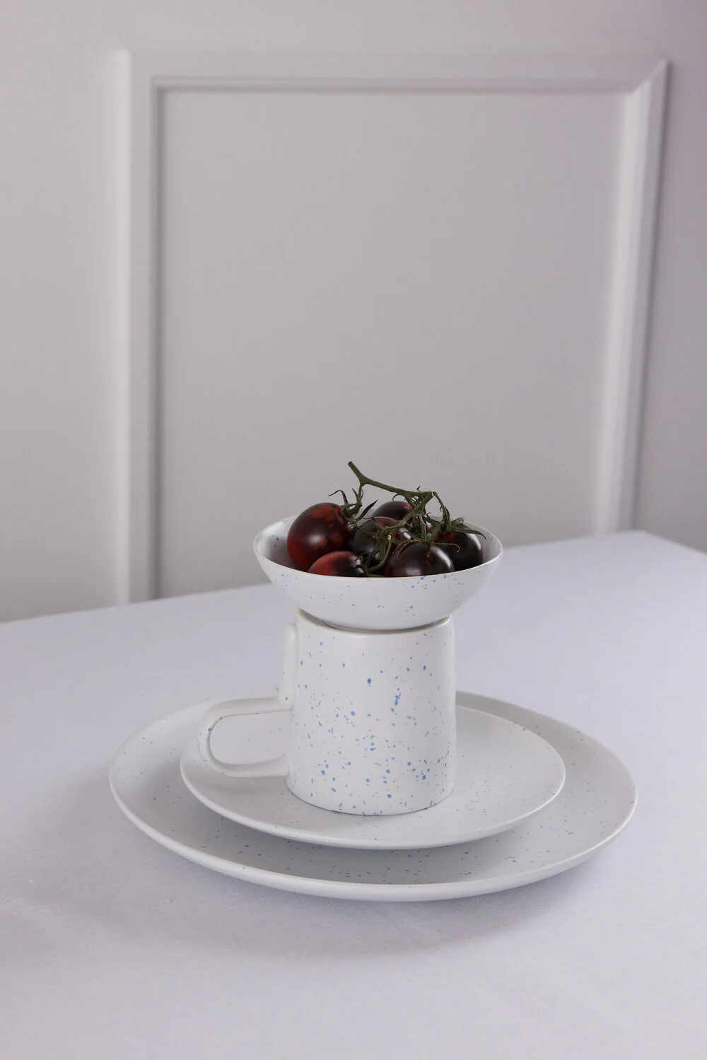 Bahne Interior  Splash krus, hvid - H:9,6cm.