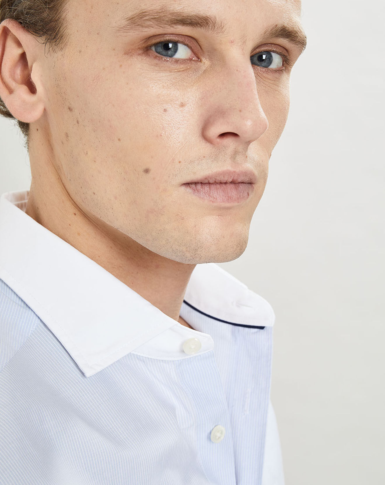 Hackett London Chemise Slim Fit à fines rayures bleue