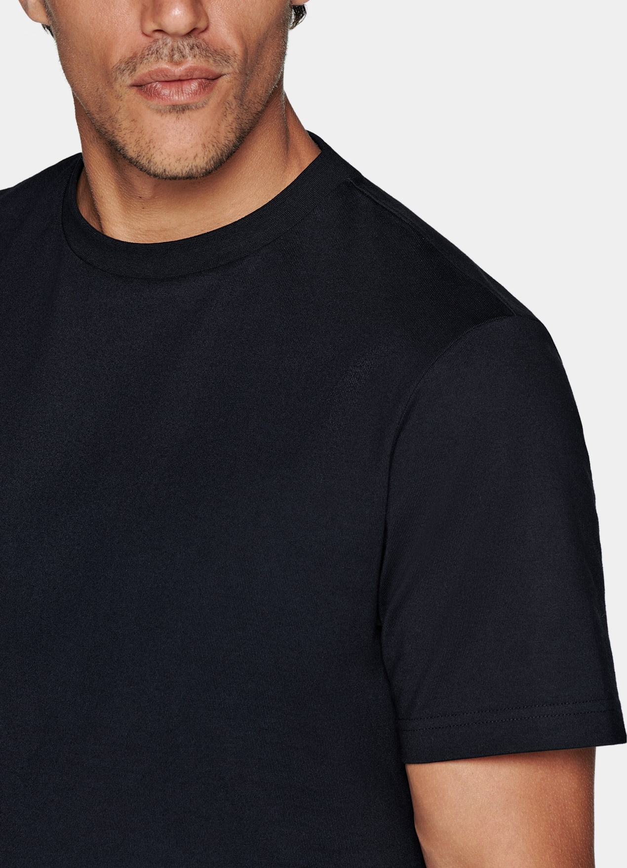 T-shirt col rond bleu marine