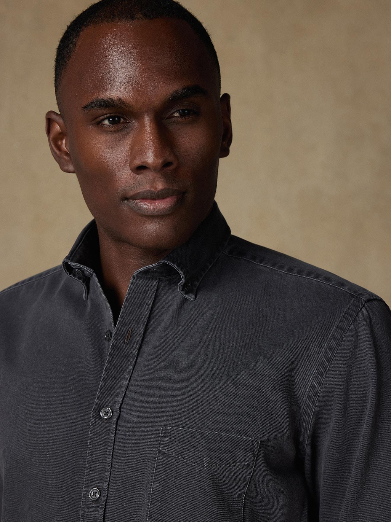 Chemise Gustav en denim carbone - Col Boutonné