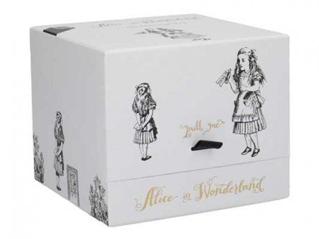 V&A Alice Can Mug