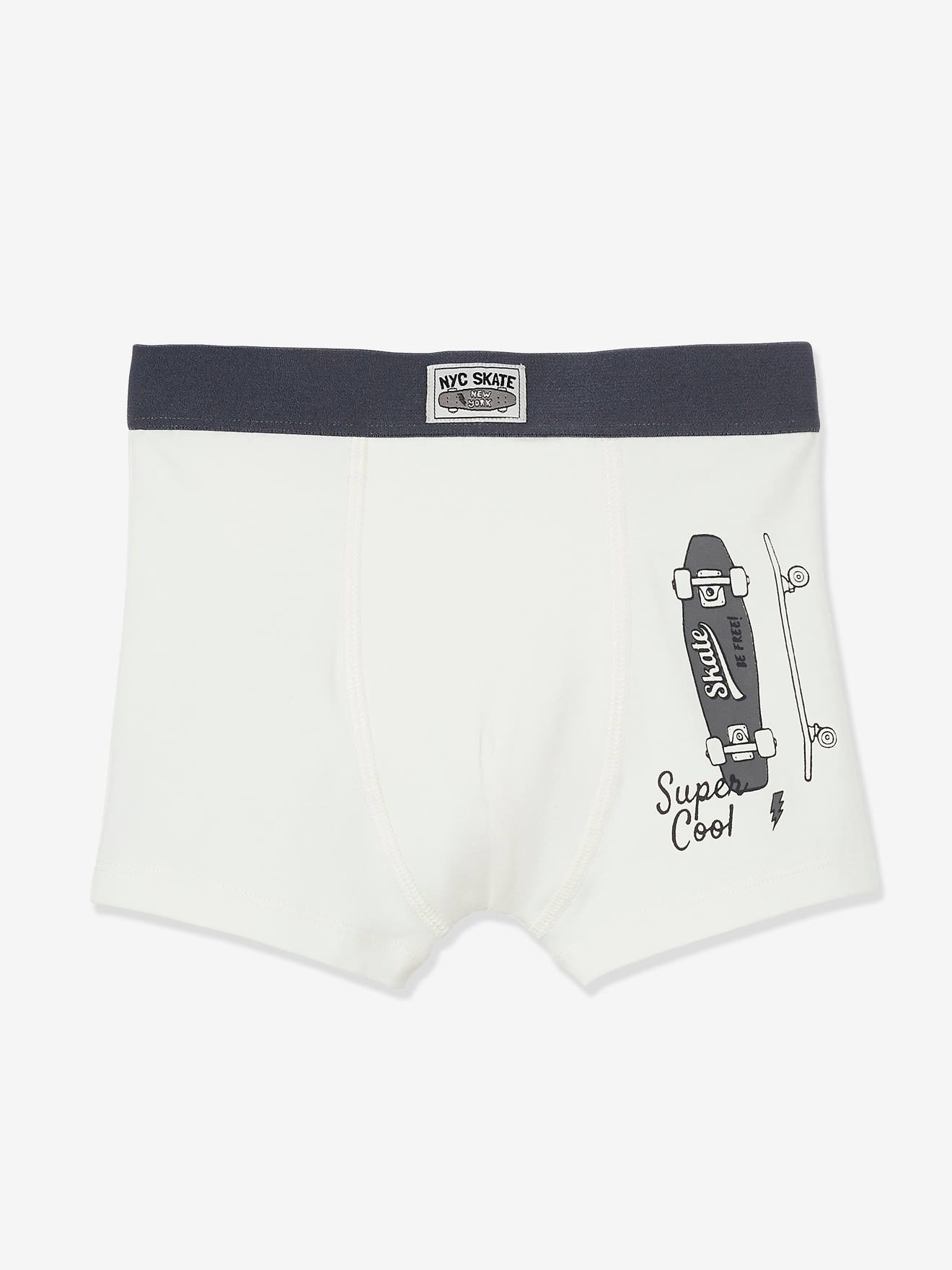 Pacote com 3 cuecas boxer Skate para meninos, pretas escuras e bicolor/multicoloridas.