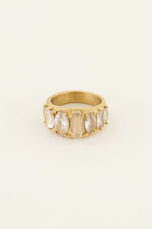 Souvenir ring met stenen