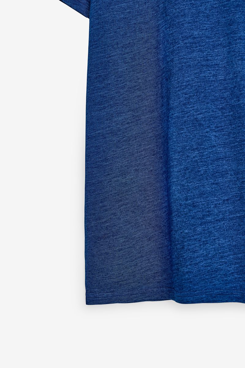 T-SHIRT DENIM LOOK