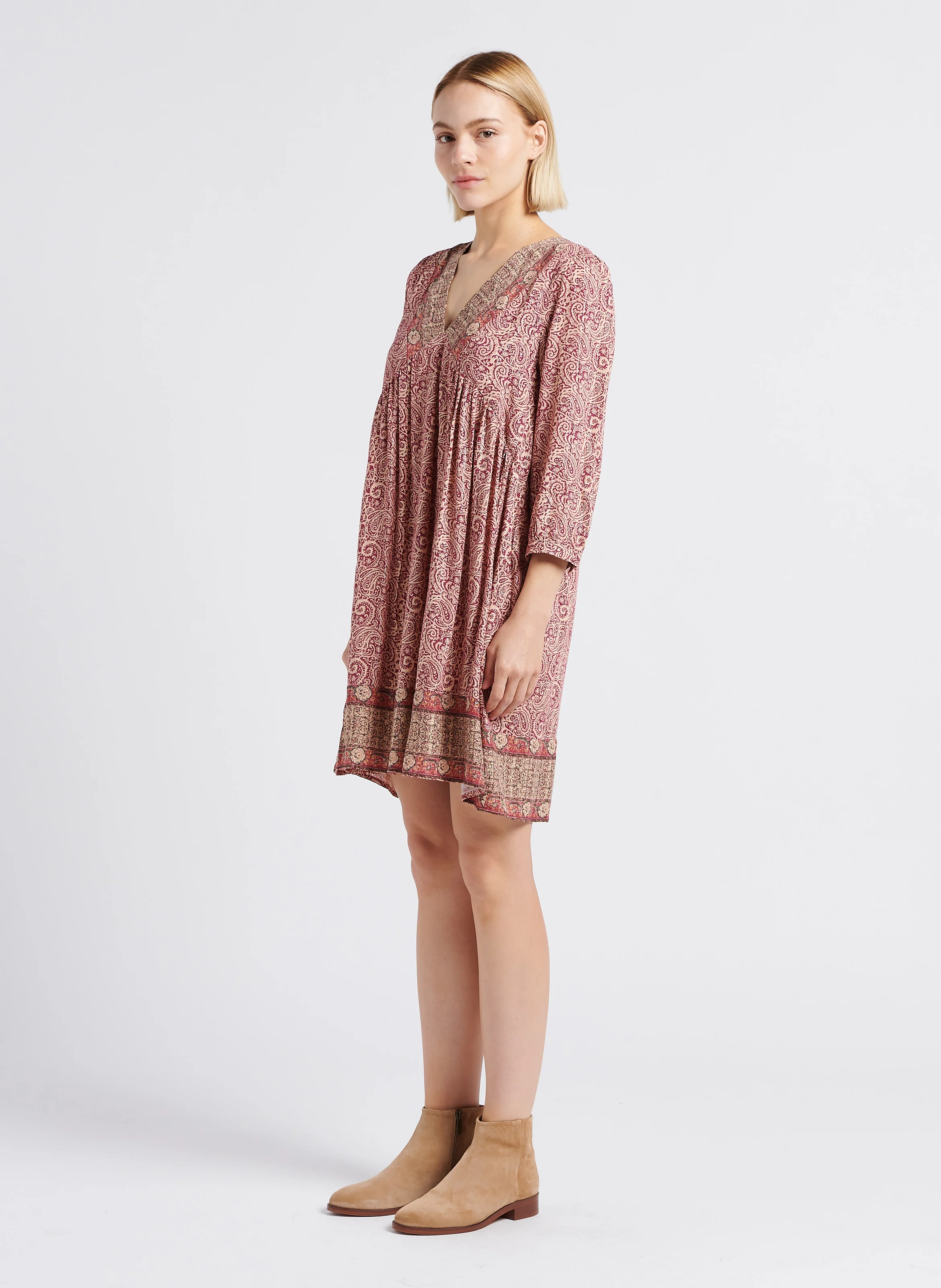 LOUISIANA - Robe courte col V imprimée| Rose