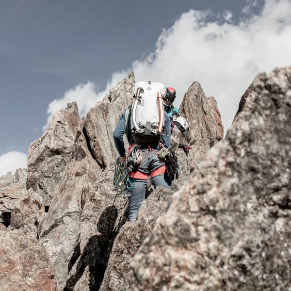 Sac à dos alpinisme SAMAYA ULTRA 35 WHITE