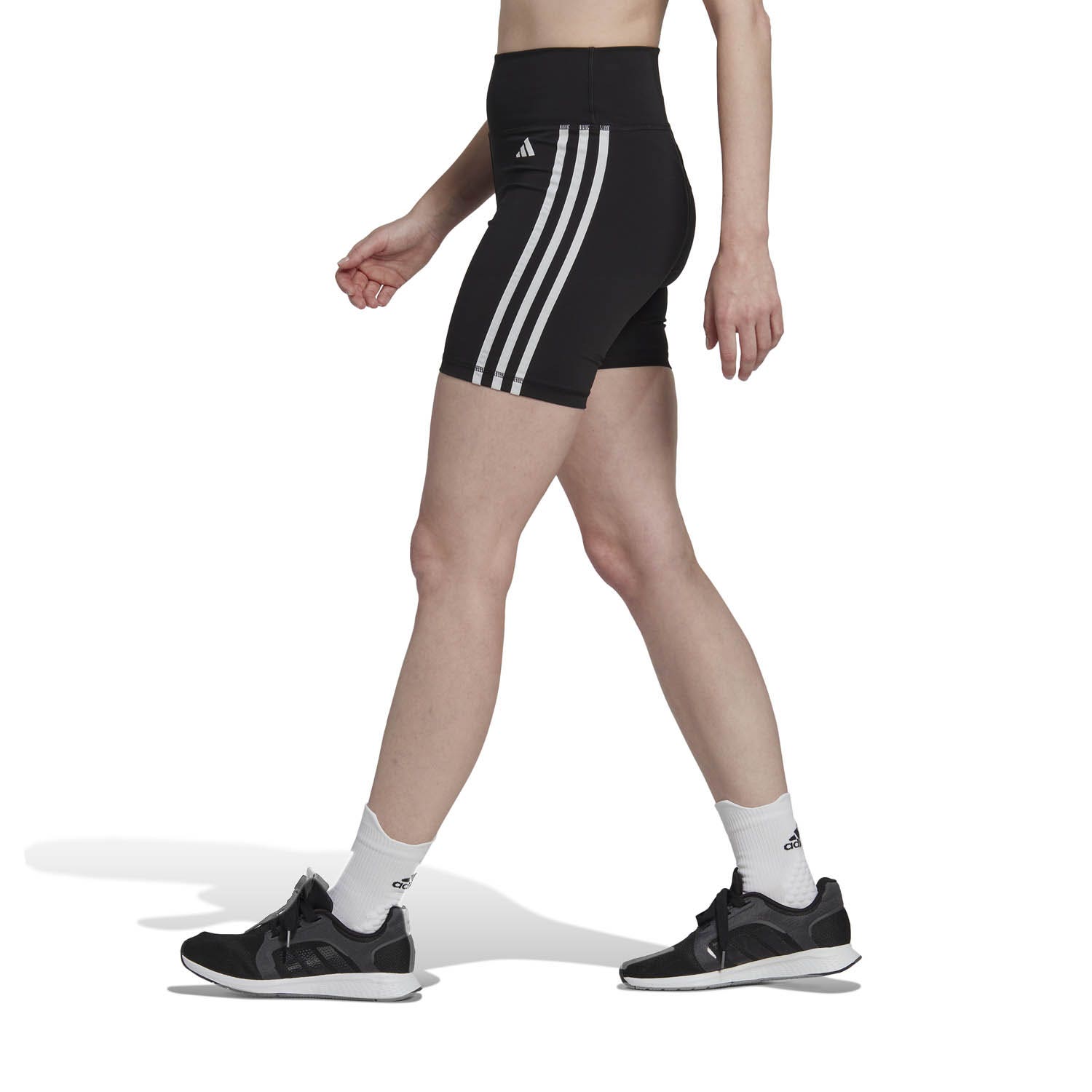 adidas  Training Essentials 3-Stripes Short