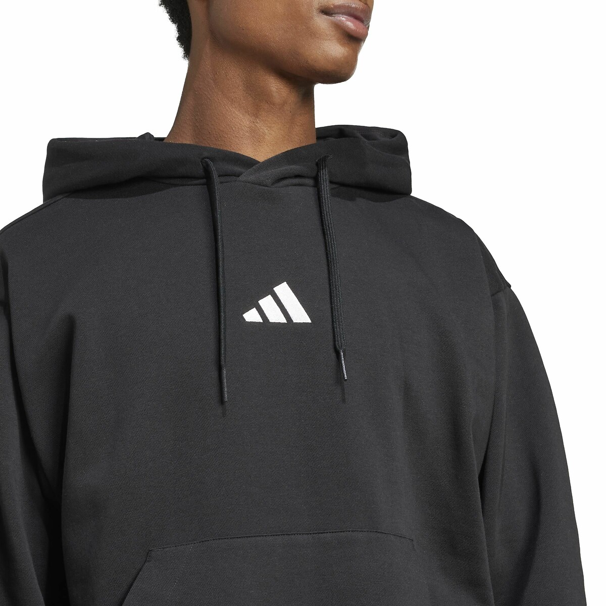 ROUPAS ESPORTIVAS ADIDAS<br>Moletom com capuz Essential Feelcozy