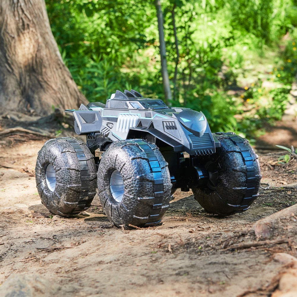 Batman All-Terrain Batmobil ferngesteuertes, wasserfestes Fahrzeug im Maßstab 1:15