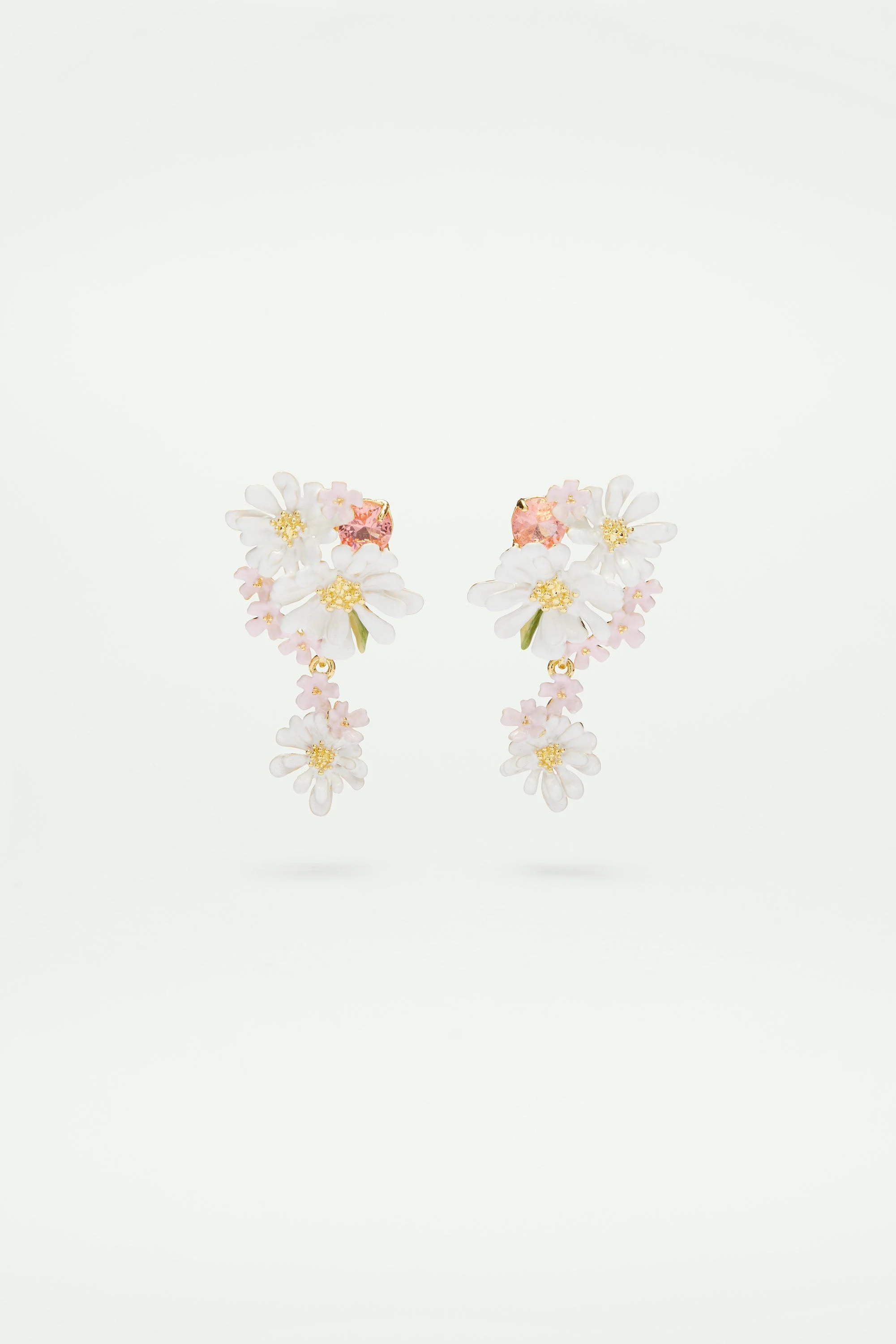 Boucles d'oreilles tiges pendantes fleurs de verveine et pierre ronde | Blanc