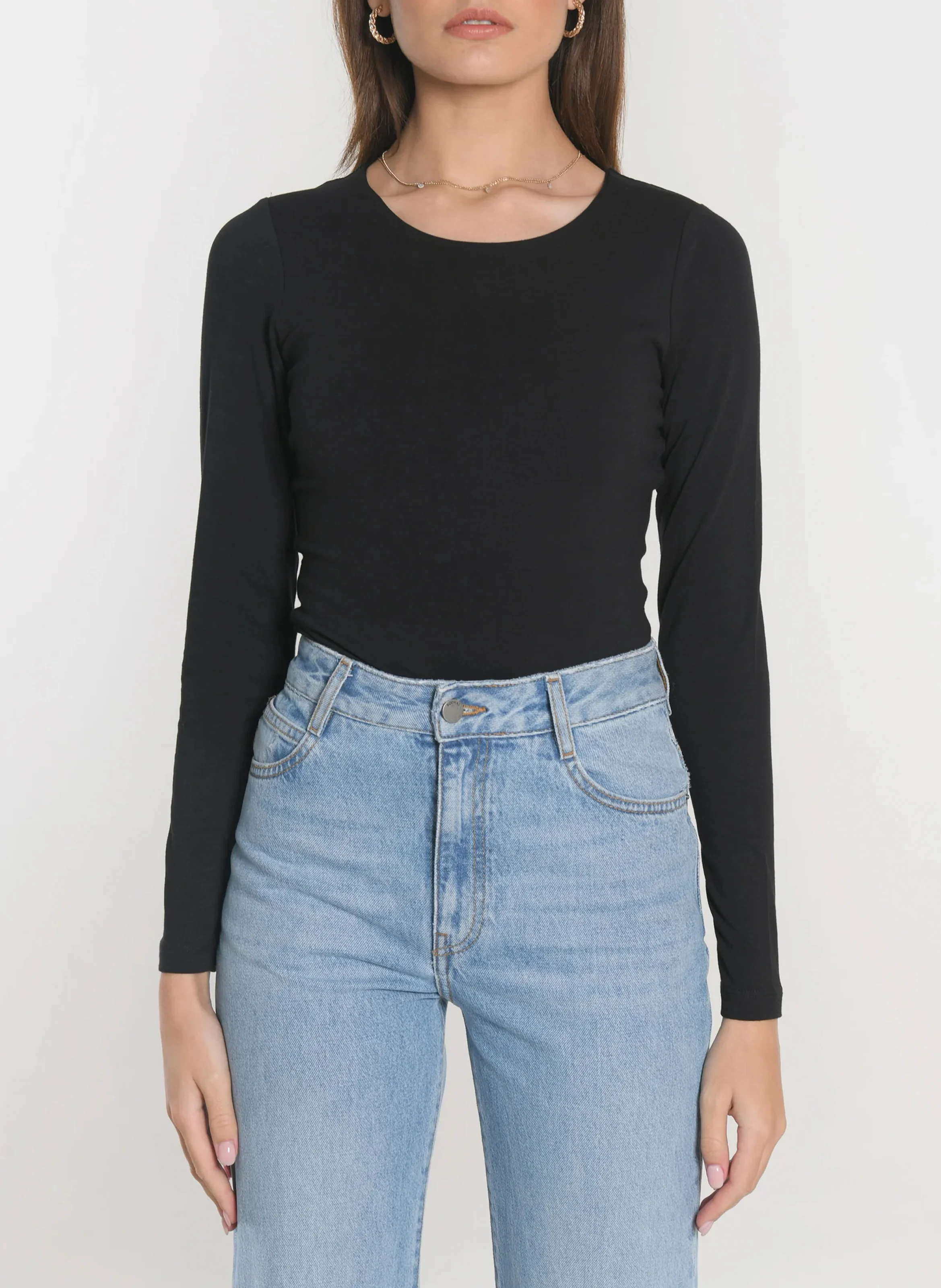 CURT - Tee-shirt cintré col rond en coton stretch | Noir