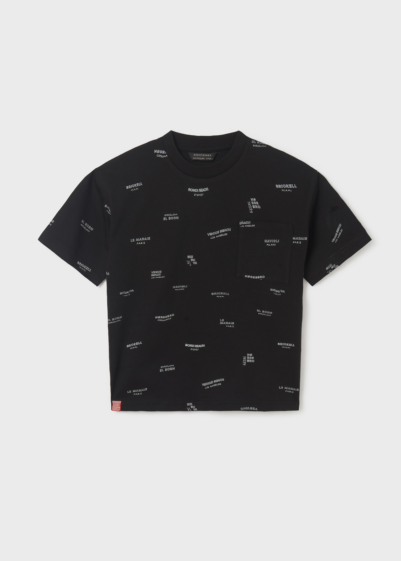 Camiseta infantil com estampa em algodão sustentável.